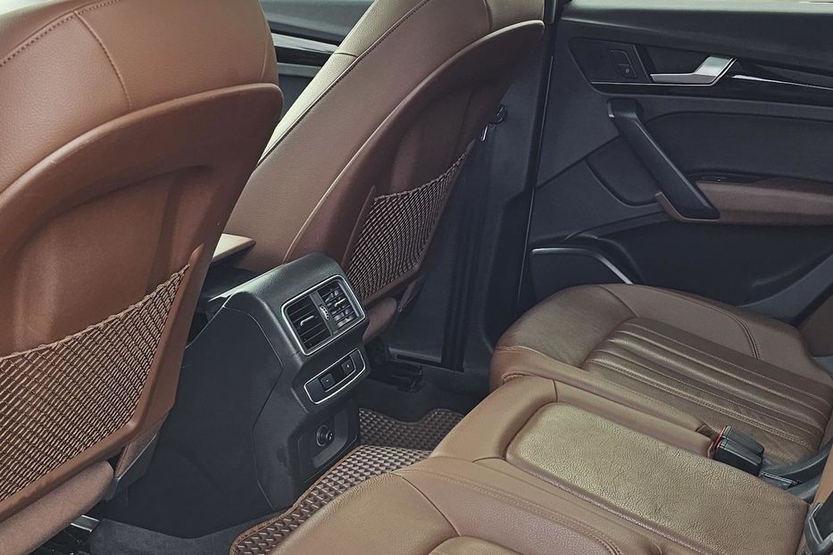 Продам Audi Q5 2019 года в Киеве