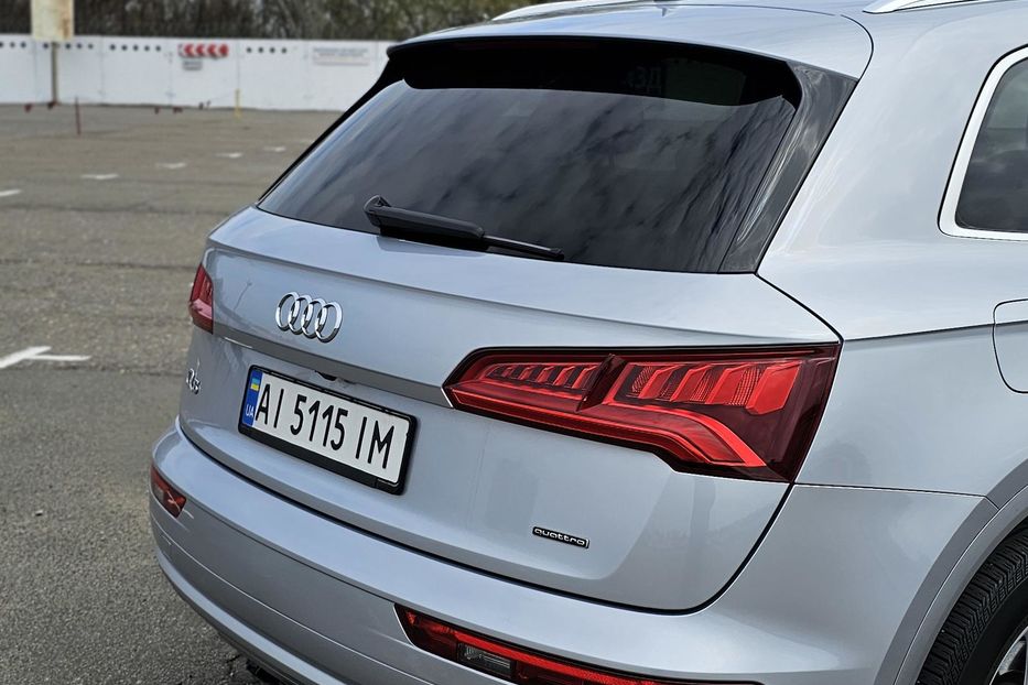 Продам Audi Q5 2019 года в Киеве