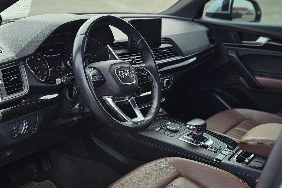 Продам Audi Q5 2019 года в Киеве