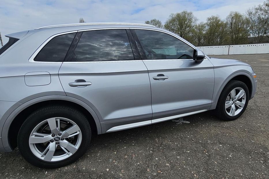 Продам Audi Q5 2019 года в Киеве