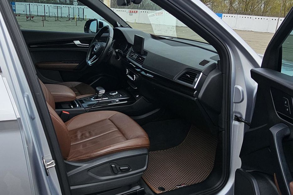 Продам Audi Q5 2019 года в Киеве
