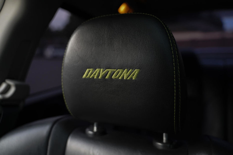 Продам Dodge Charger Daytona Sublime, 5.7 HEMI 2007 года в г. Каменское, Днепропетровская область