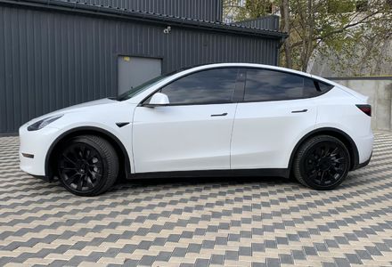 Продам Tesla Model Y Dual Motor  2021 года в Николаеве