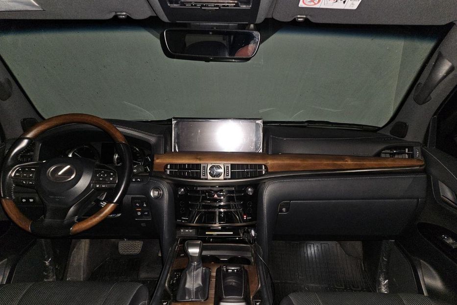 Продам Lexus LX 450 2018 года в Днепре