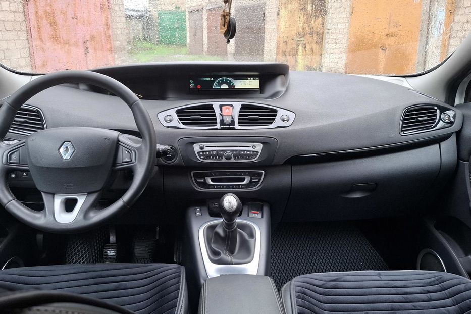 Продам Renault Scenic 2011 года в Запорожье
