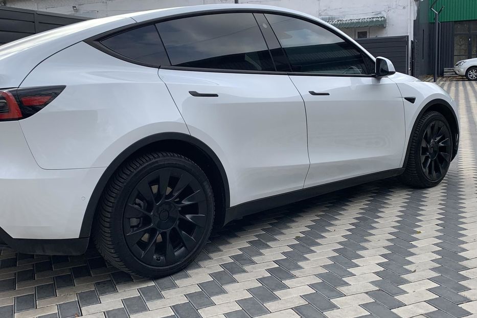 Продам Tesla Model Y Dual Motor  2021 года в Николаеве