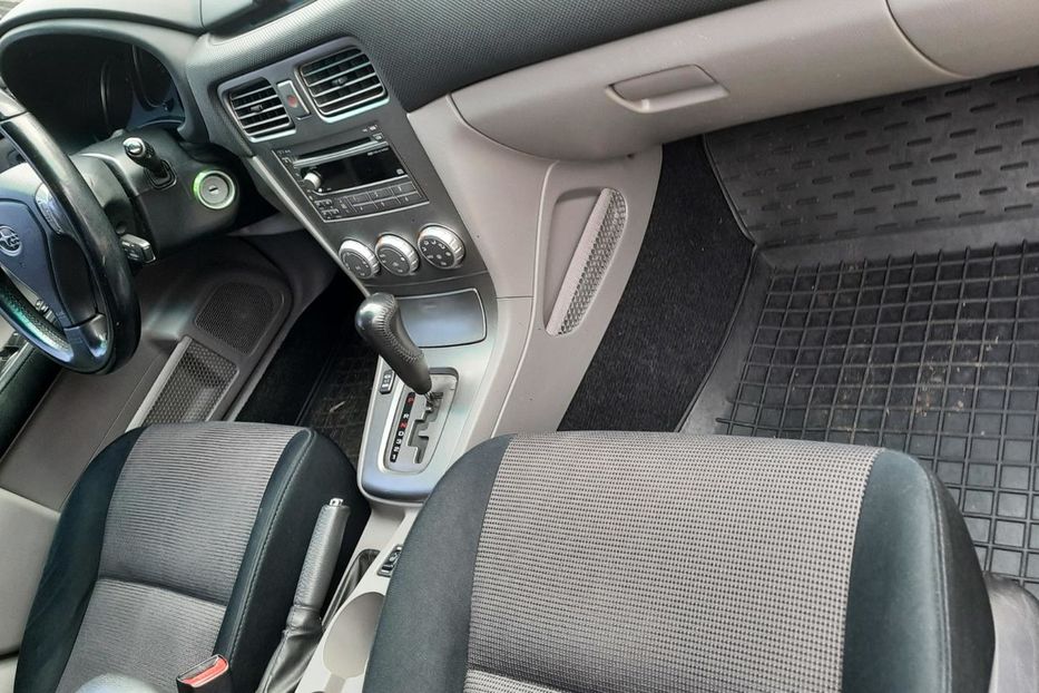 Продам Subaru Forester 2.0X AT (158 л.с.) 2006 года в Киеве