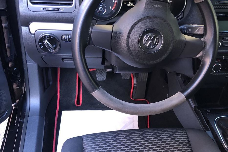 Продам Volkswagen Golf  VI 2009 года в Одессе