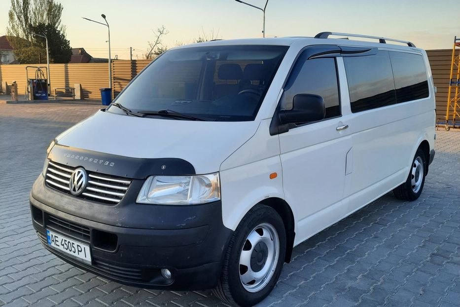 Продам Volkswagen T5 (Transporter) пасс. 130 к.с. / 96 кВт 2006 года в Николаеве