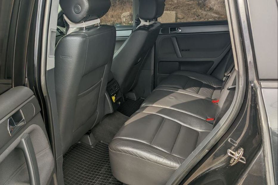 Продам Volkswagen Touareg 2008 года в Киеве