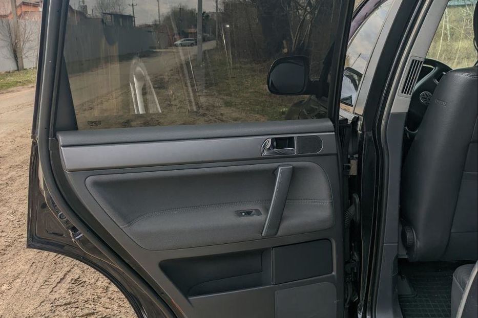 Продам Volkswagen Touareg 2008 года в Киеве