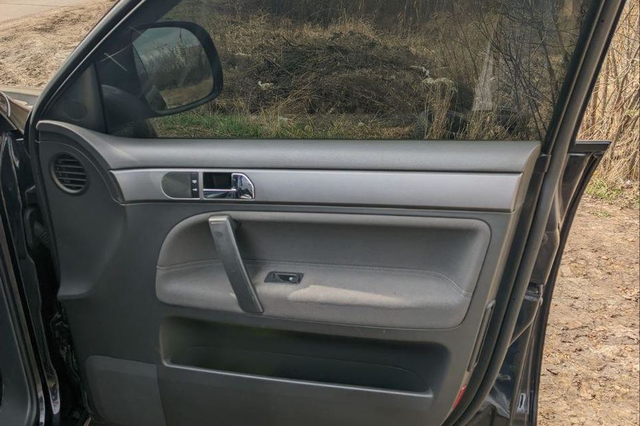 Продам Volkswagen Touareg 2008 года в Киеве