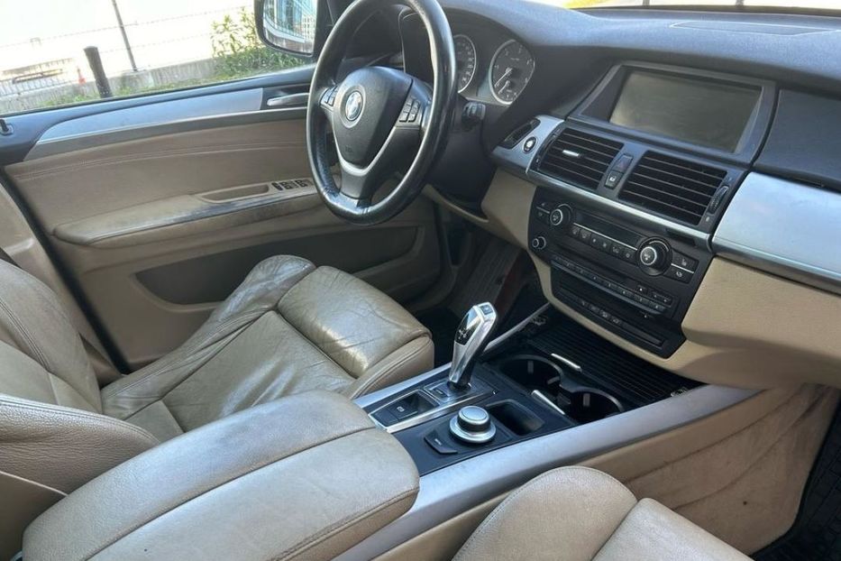 Продам BMW X5 2007 года в Харькове