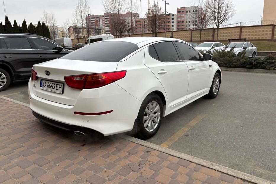 Продам Kia Optima 2015 года в Киеве