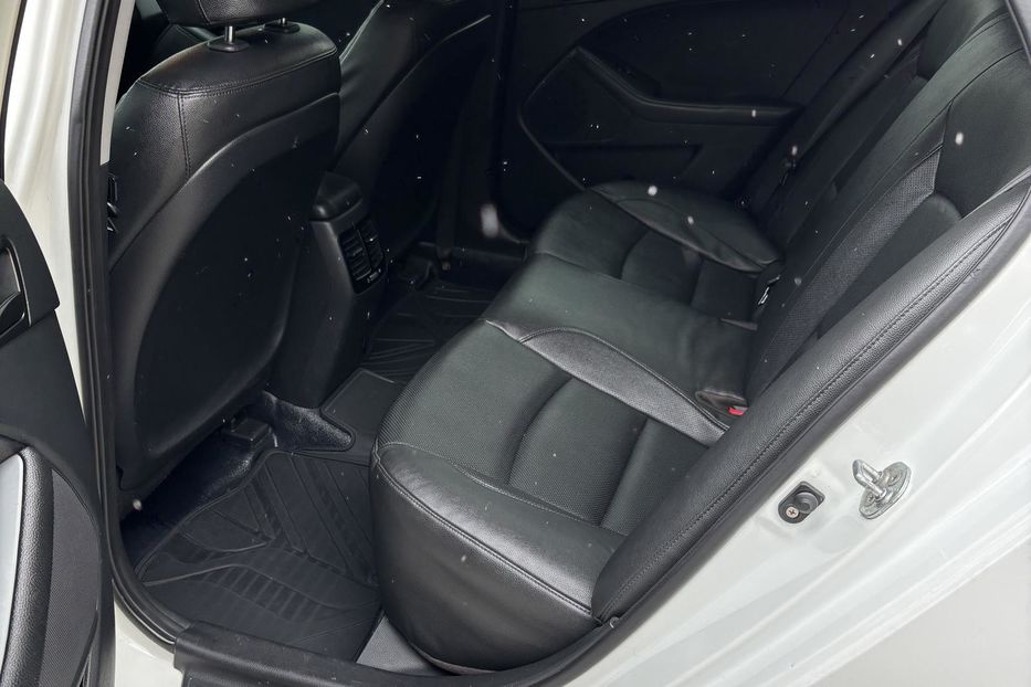 Продам Kia Optima 2015 года в Киеве