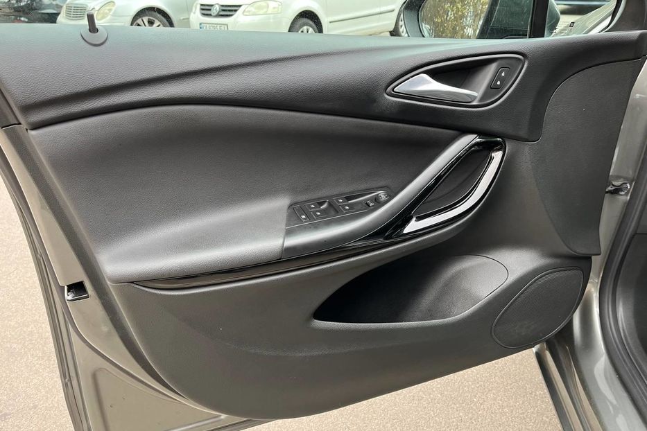 Продам Opel Astra K Elegance 2020 года в г. Бровары, Киевская область