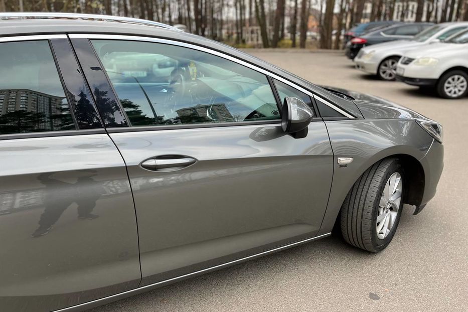 Продам Opel Astra K Elegance 2020 года в г. Бровары, Киевская область