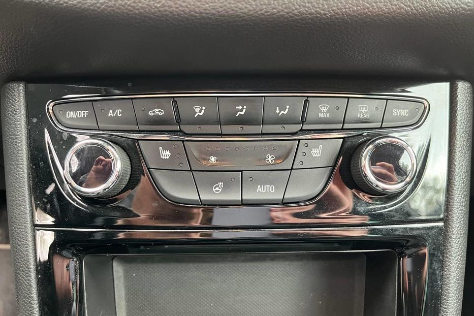 Продам Opel Astra K Elegance 2020 года в г. Бровары, Киевская область