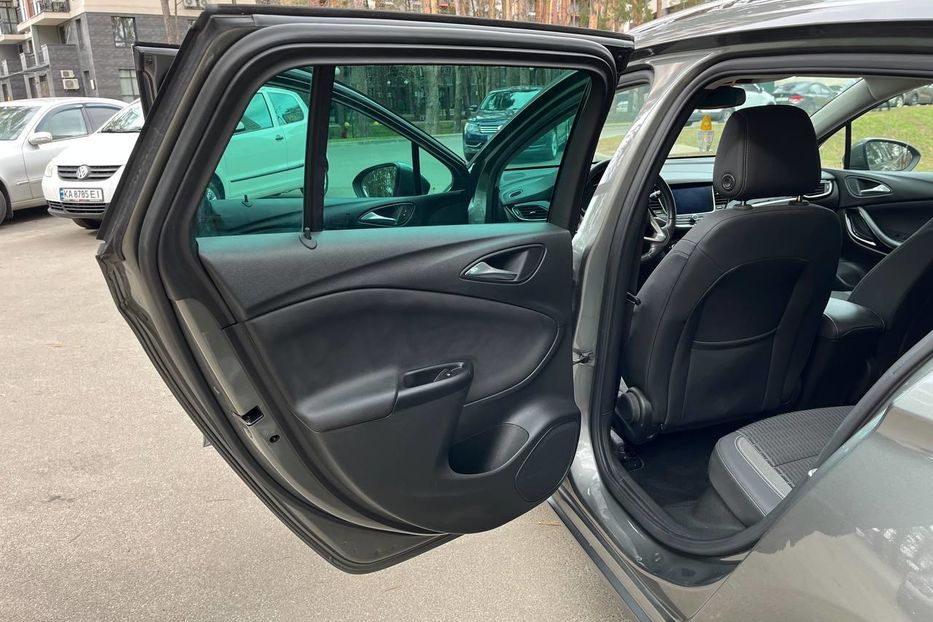 Продам Opel Astra K Elegance 2020 года в г. Бровары, Киевская область