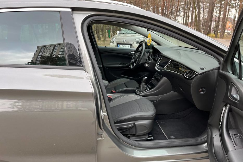 Продам Opel Astra K Elegance 2020 года в г. Бровары, Киевская область