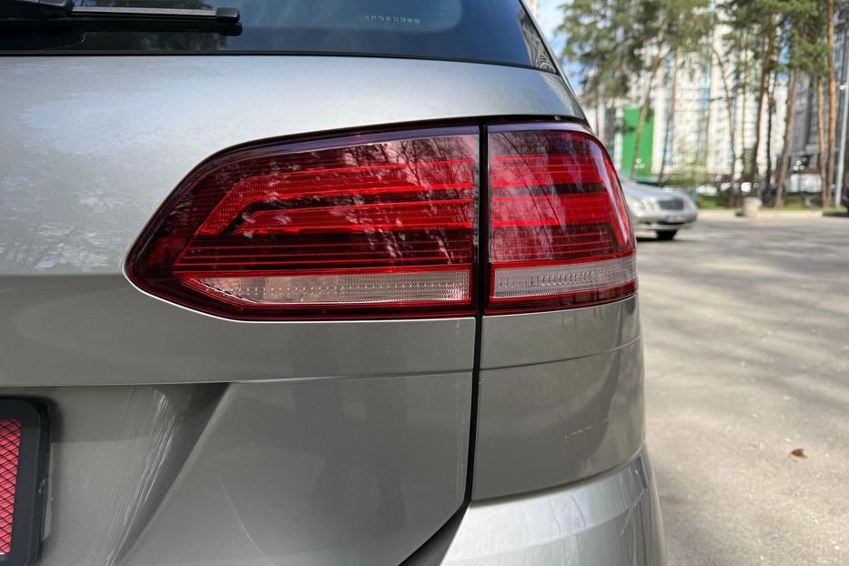 Продам Volkswagen Golf VII Comfortline 1.6 TDI 2019 года в Киеве