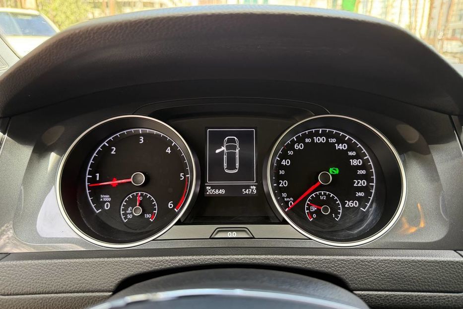 Продам Volkswagen Golf VII Comfortline 1.6 TDI 2019 года в Киеве