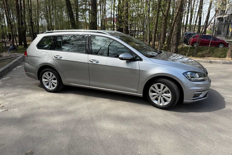 Продам Volkswagen Golf VII Comfortline 1.6 TDI 2019 года в Киеве