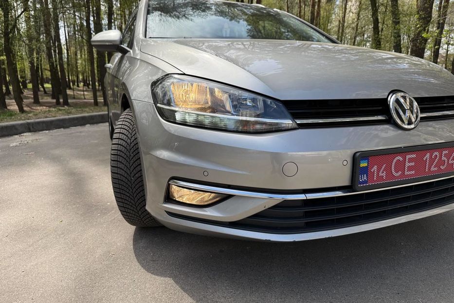 Продам Volkswagen Golf VII Comfortline 1.6 TDI 2019 года в Киеве