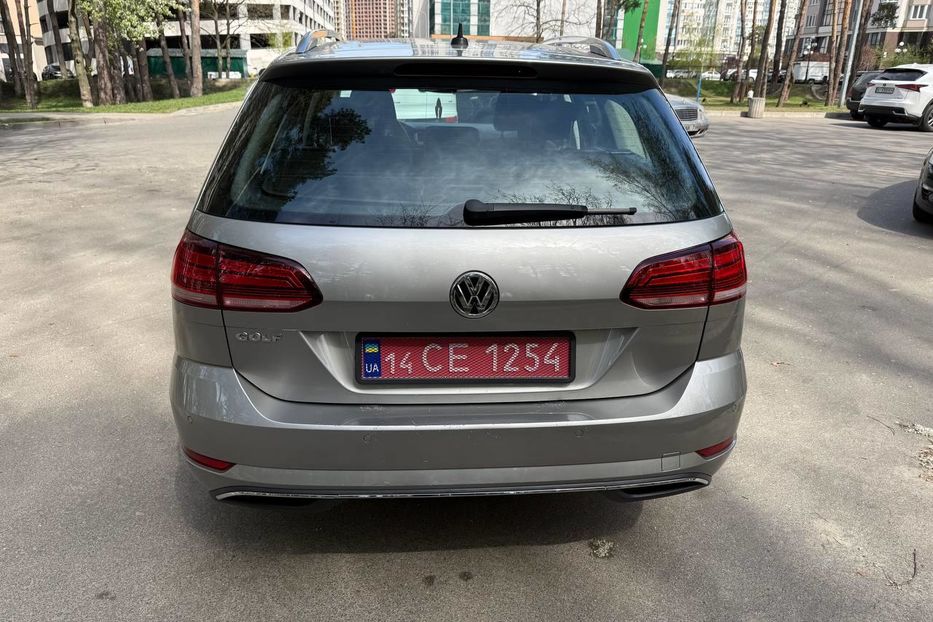 Продам Volkswagen Golf VII Comfortline 1.6 TDI 2019 года в Киеве