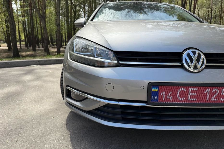 Продам Volkswagen Golf VII Comfortline 1.6 TDI 2019 года в Киеве