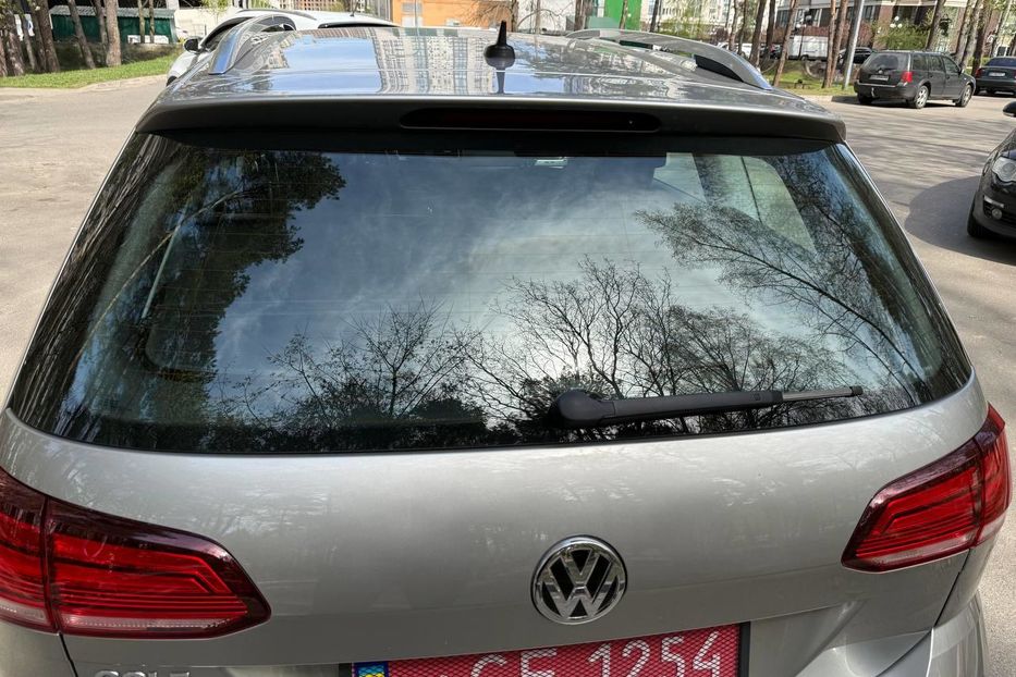 Продам Volkswagen Golf VII Comfortline 1.6 TDI 2019 года в Киеве