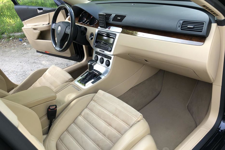 Продам Volkswagen Passat B6 2009 года в Житомире