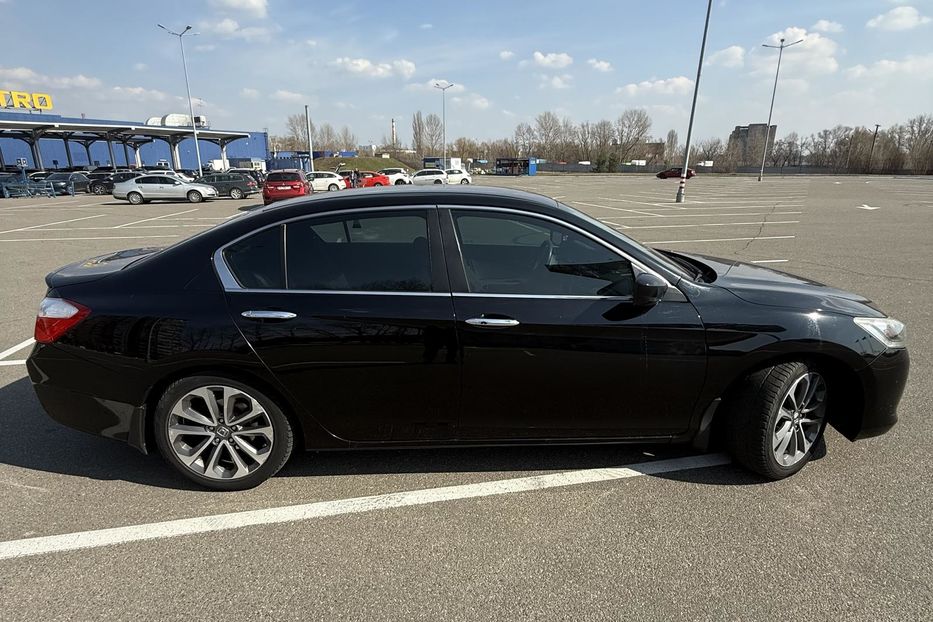 Продам Honda Accord 2.4 CVT (185 к.с) 2014 года в Киеве