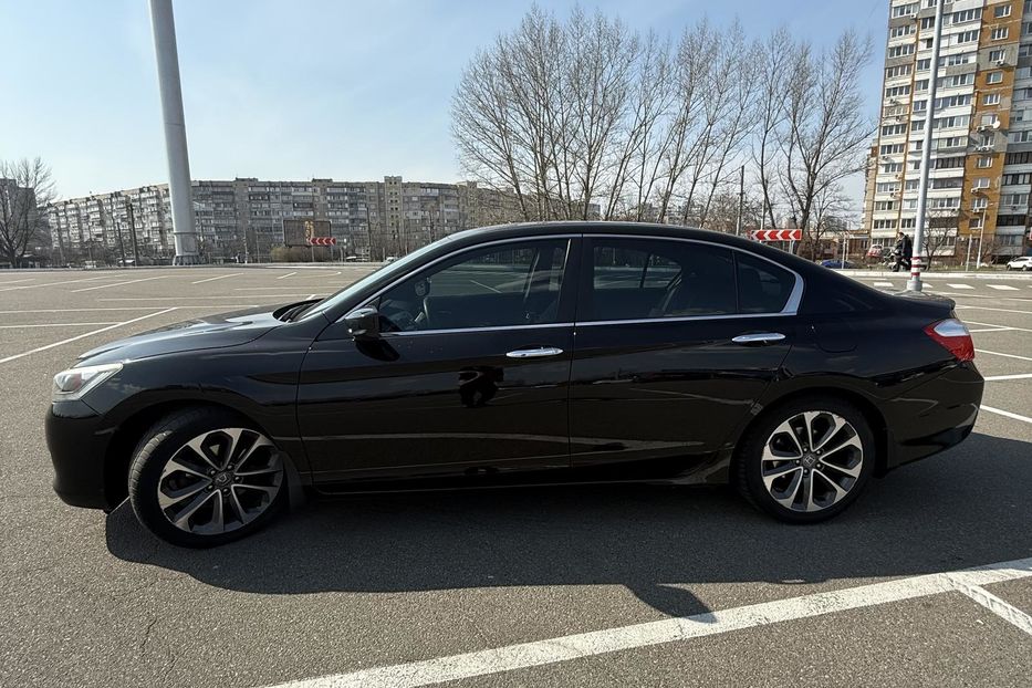 Продам Honda Accord 2.4 CVT (185 к.с) 2014 года в Киеве