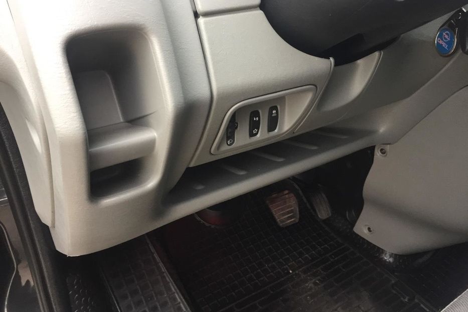 Продам Opel Vivaro груз. 2012 года в Днепре