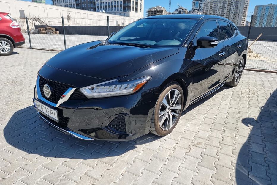 Продам Nissan Maxima 2019 года в Одессе