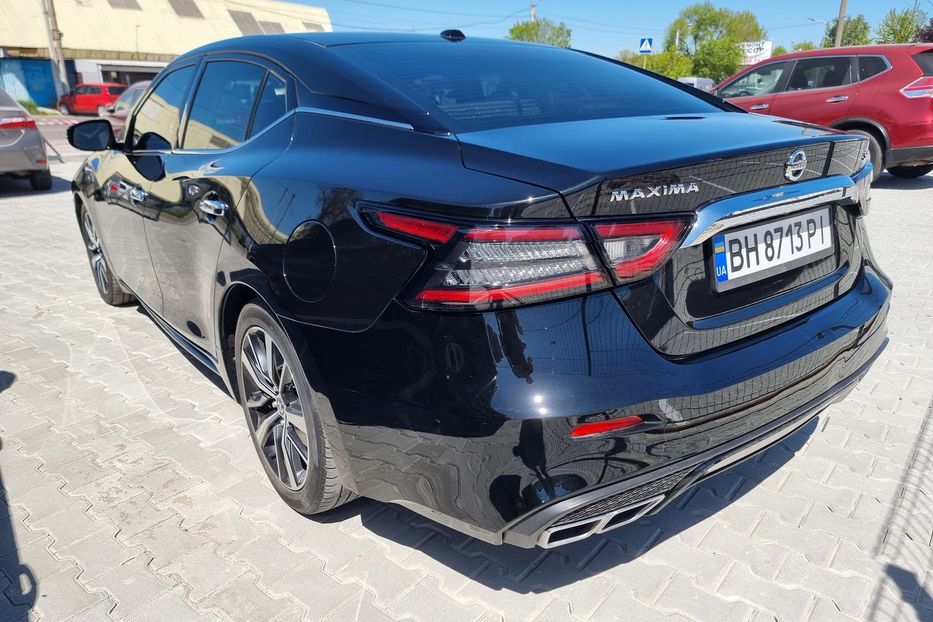 Продам Nissan Maxima 2019 года в Одессе