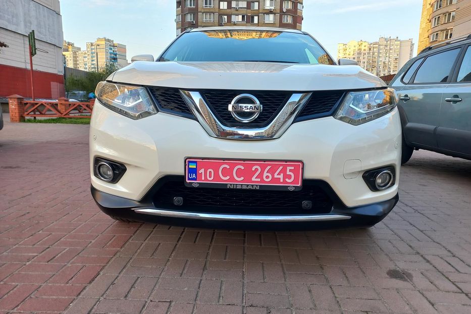 Продам Nissan X-Trail T-32 ГІБРИД 2015 года в Киеве