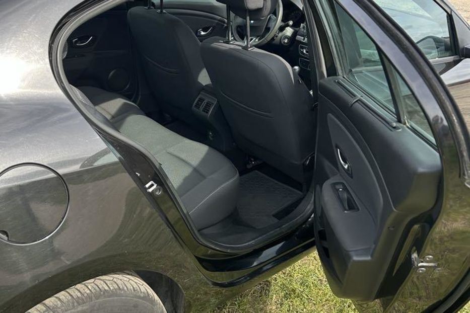 Продам Renault Fluence  1 2010 года в Киеве