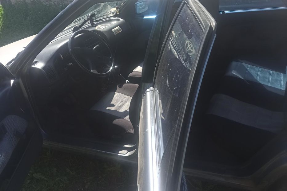 Продам Toyota Corolla 1988 года в г. Краснопавловка, Харьковская область