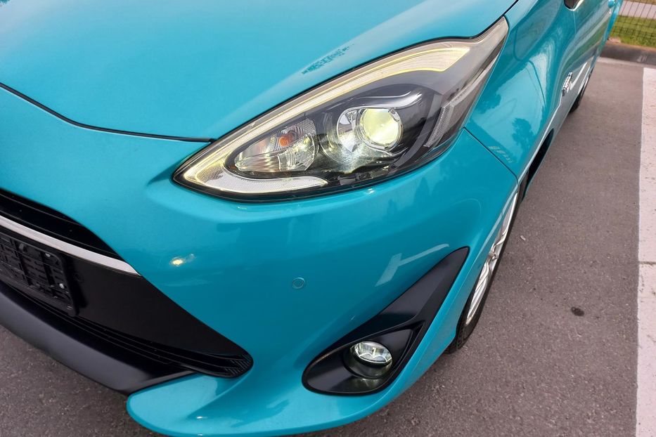 Продам Toyota Prius G SOFT LEATHER SELECTION 2018 года в Киеве