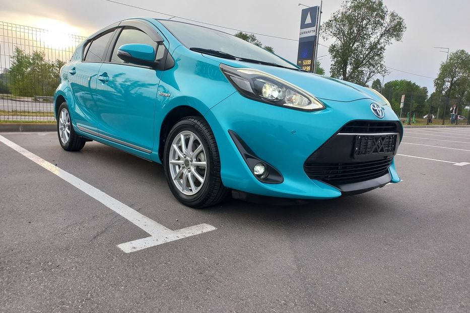 Продам Toyota Prius G SOFT LEATHER SELECTION 2018 года в Киеве