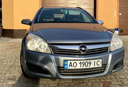 Продам Opel Astra H 2008 года в г. Хуст, Закарпатская область