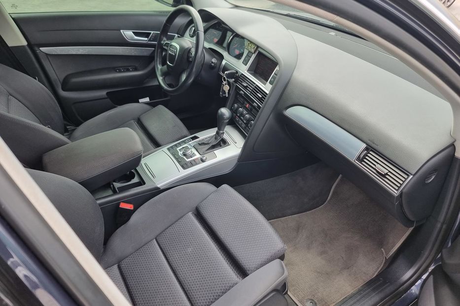 Продам Audi A6 2010 года в Одессе