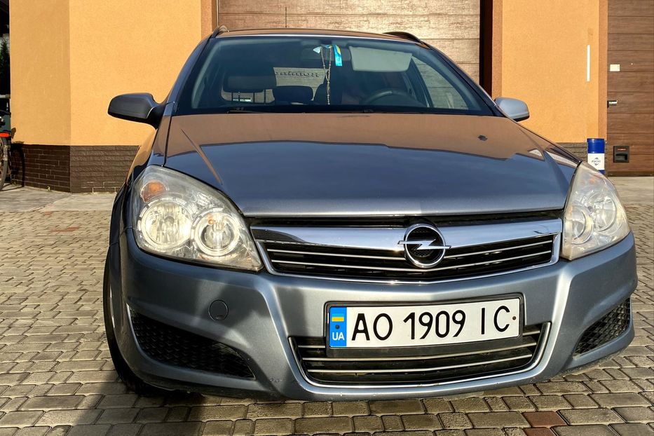 Продам Opel Astra H 2008 года в г. Хуст, Закарпатская область