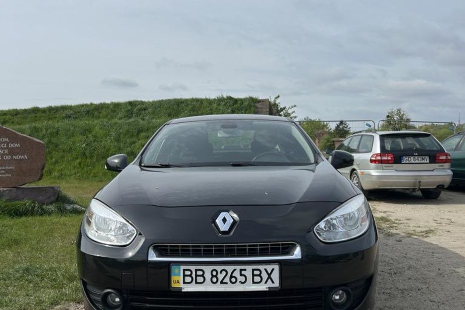 Продам Renault Fluence  1 2010 года в Киеве