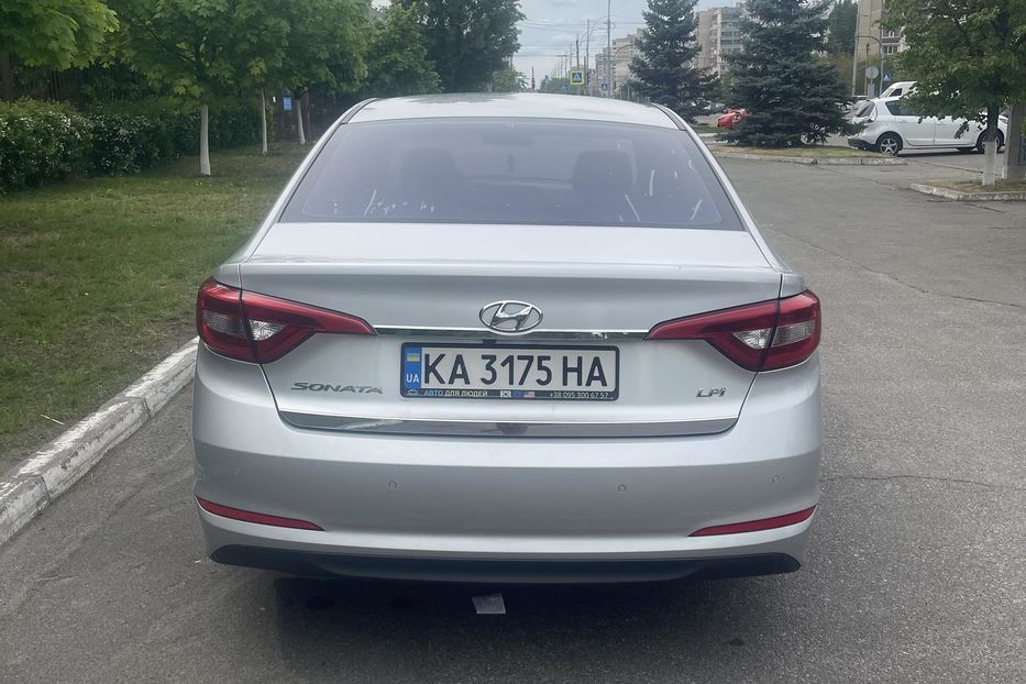 Продам Hyundai Sonata Басе 2014 года в Киеве