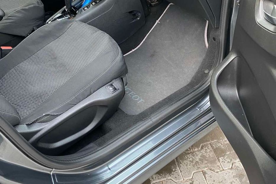 Продам Peugeot 301 2013 года в Одессе