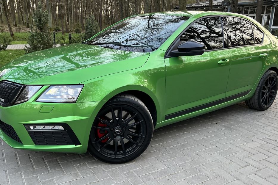 Продам Skoda Octavia A7 RS 2020 года в Луцке