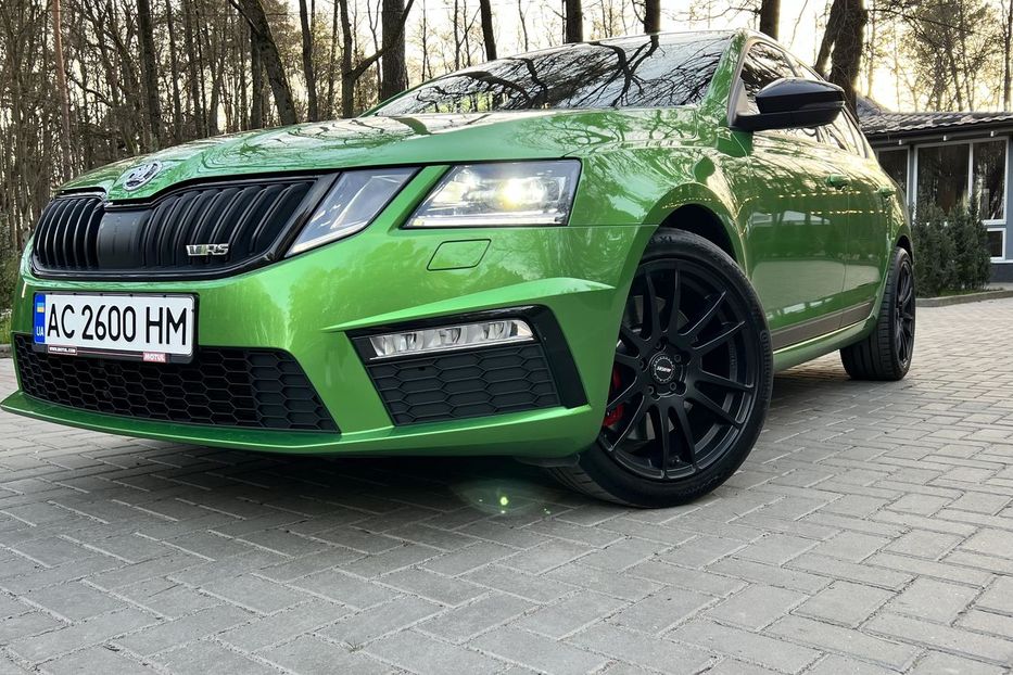 Продам Skoda Octavia A7 RS 2020 года в Луцке